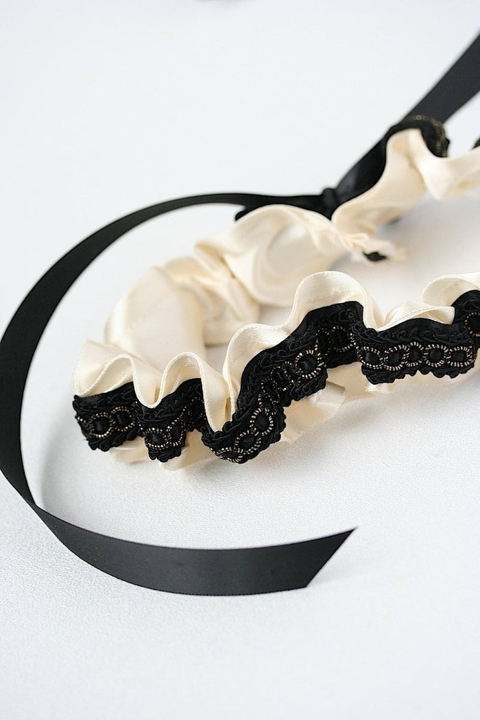 Garter: Ivory, Black & Gold