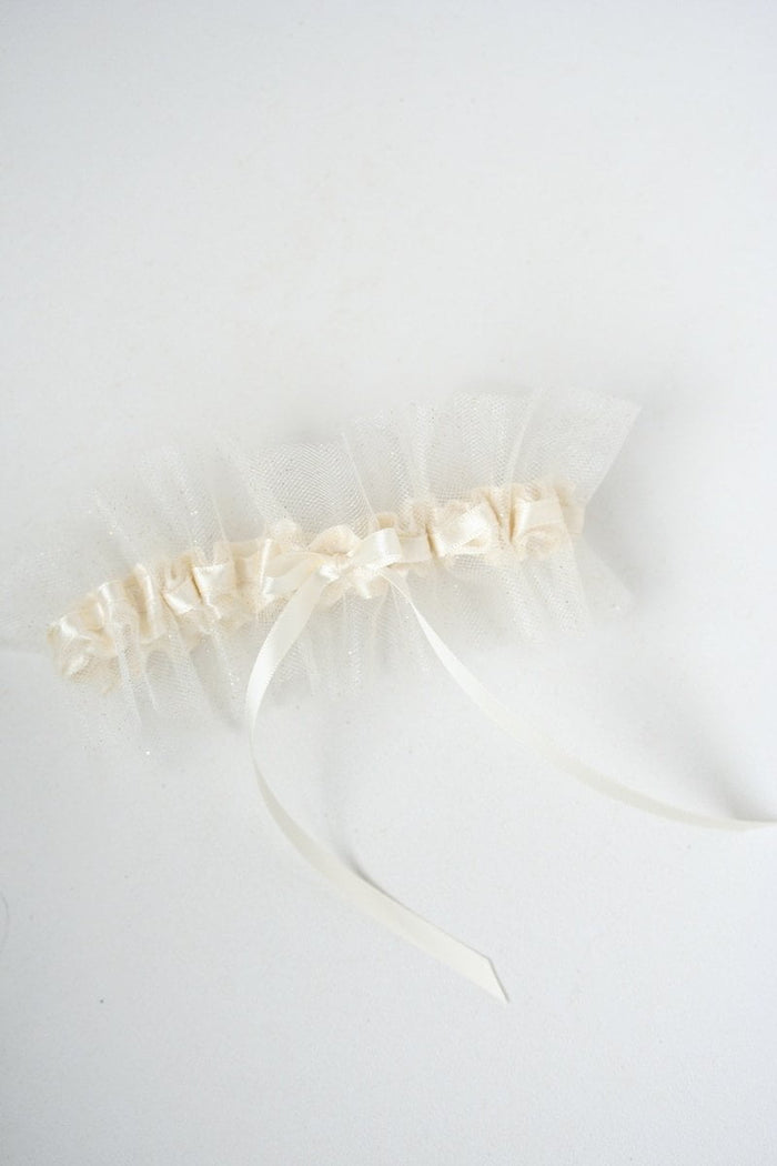 Garter: Ivory Tulle With Gold Glitter