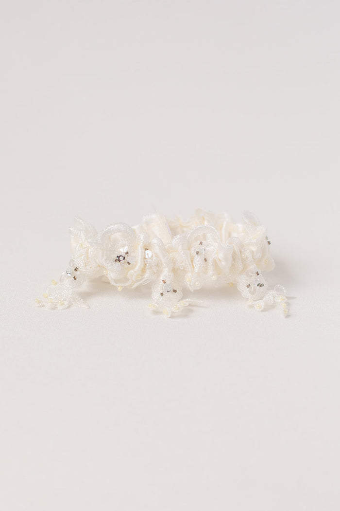 Garter: Ivory Lace with Sparkles & Pearls