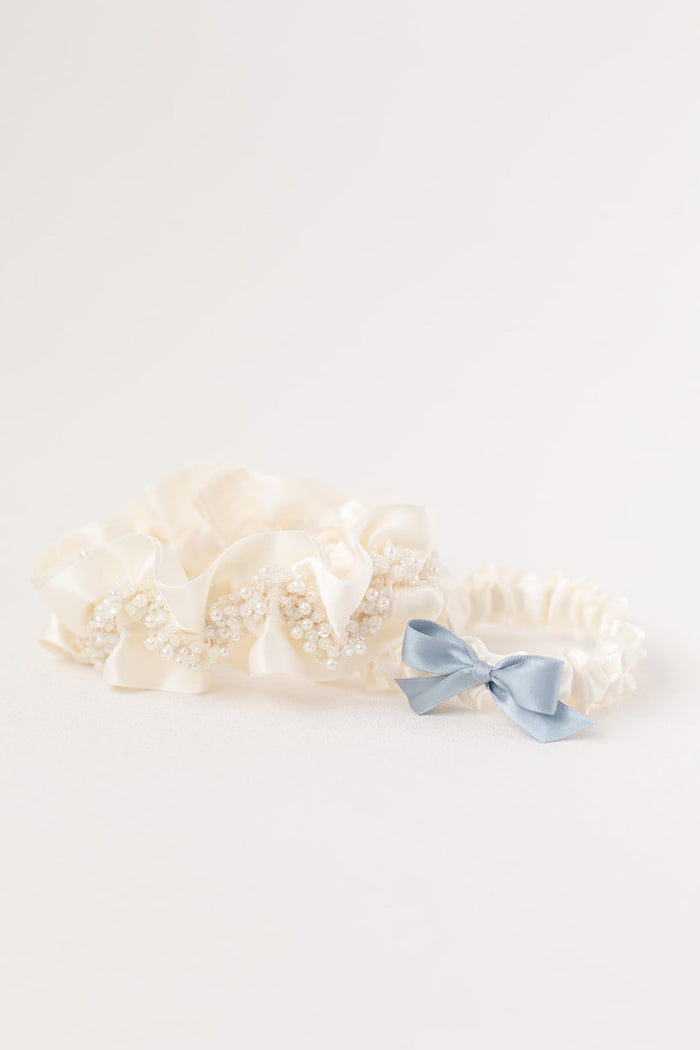 sparkle and pearl personalized wedding garter