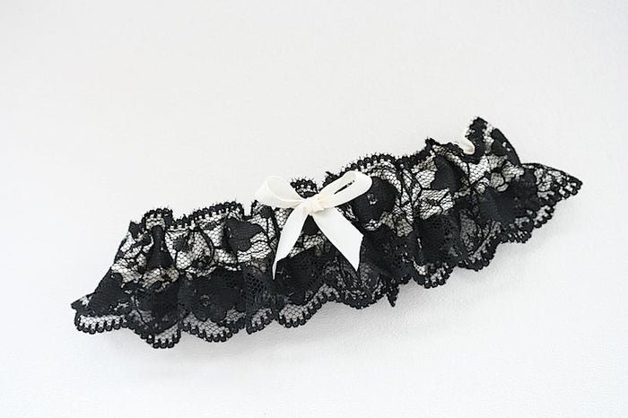 Garter: Black Lace & Ivory