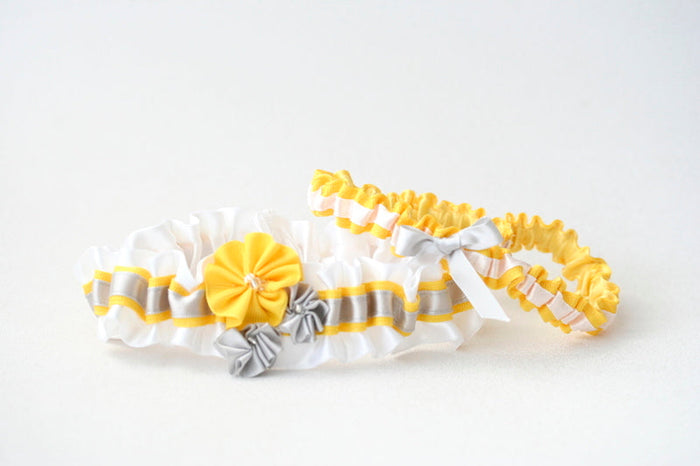 White, Yellow and Gray Garter Set