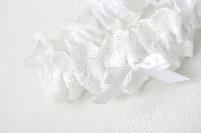 White Eyelet Lace Garter