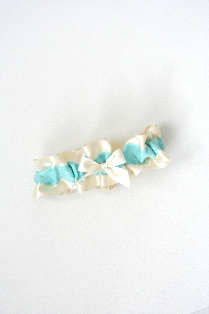Ivory and Aqua Garter