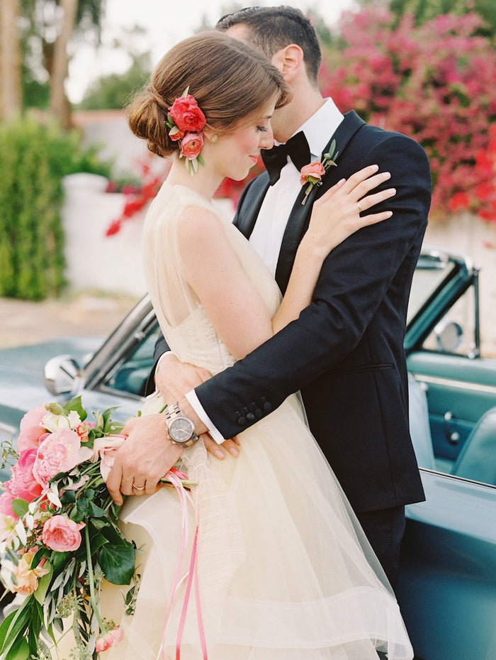 Real Wedding Garter: Kelly’s Palm Springs Color