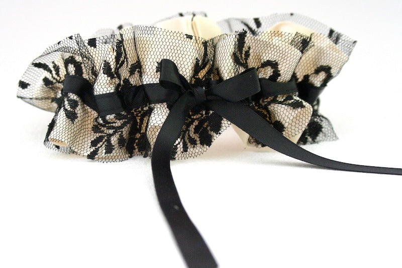 Ivory and Black Lace Garter