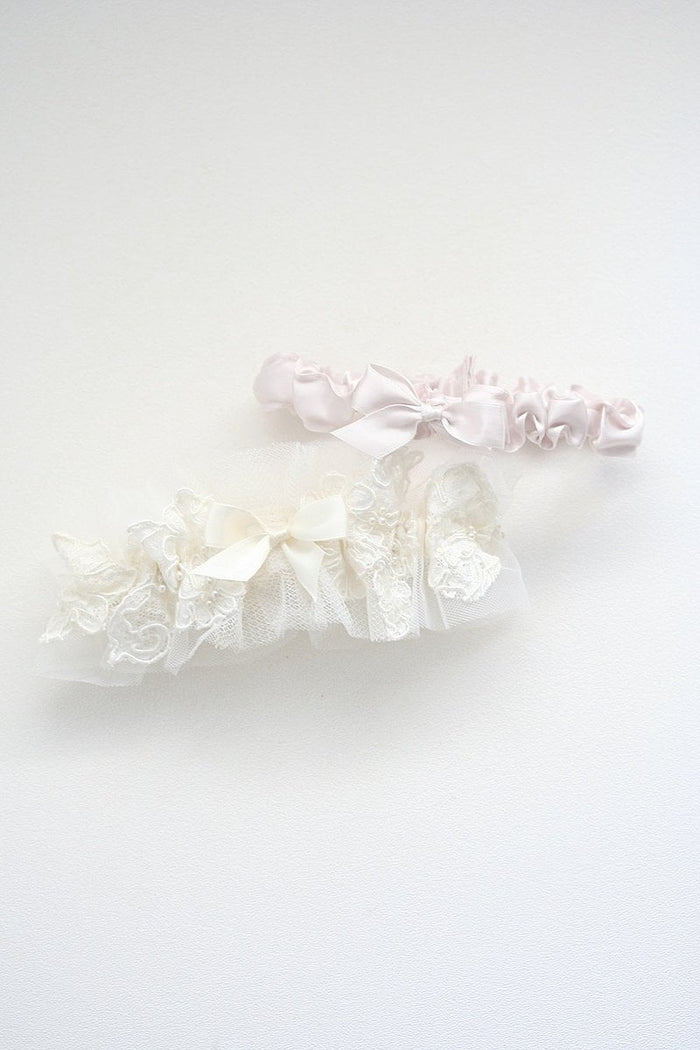 Custom Garter Spotlight: Grandmother + Mother’s Wedding Dresses