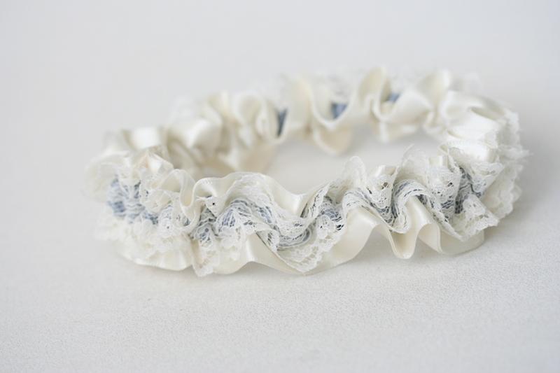 Garter: Dusty Blue & Ivory Lace