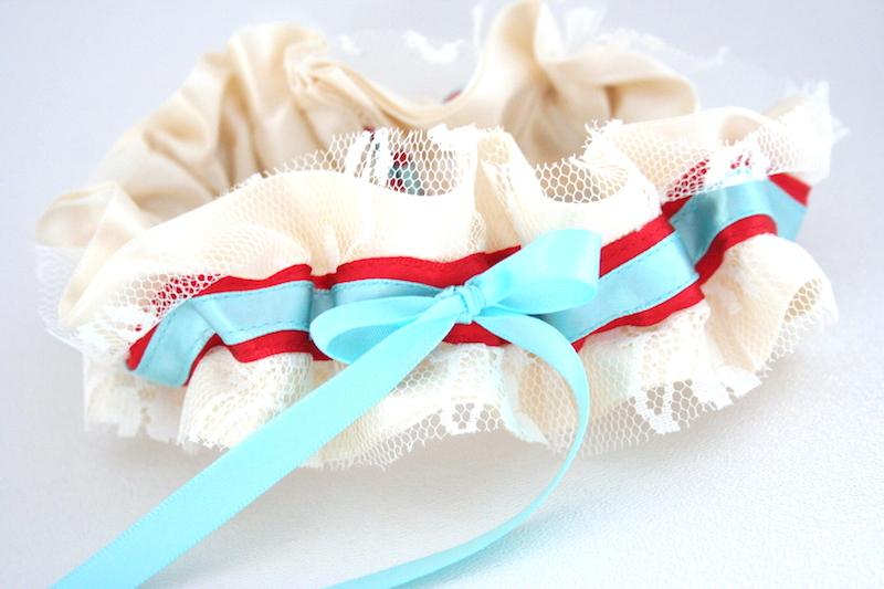Ivory Lace, Turquoise and Red Garter Set
