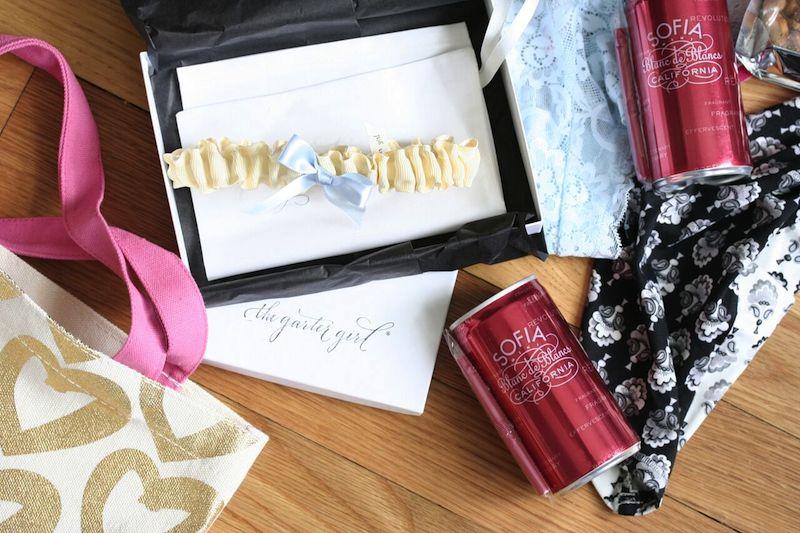 DIY: How To Gift The Bride On The Morning Of Her Wedding