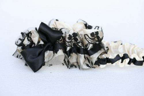 Custom Wedding Garter: Black Lace