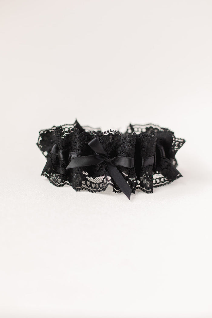 elegant black lace wedding garter