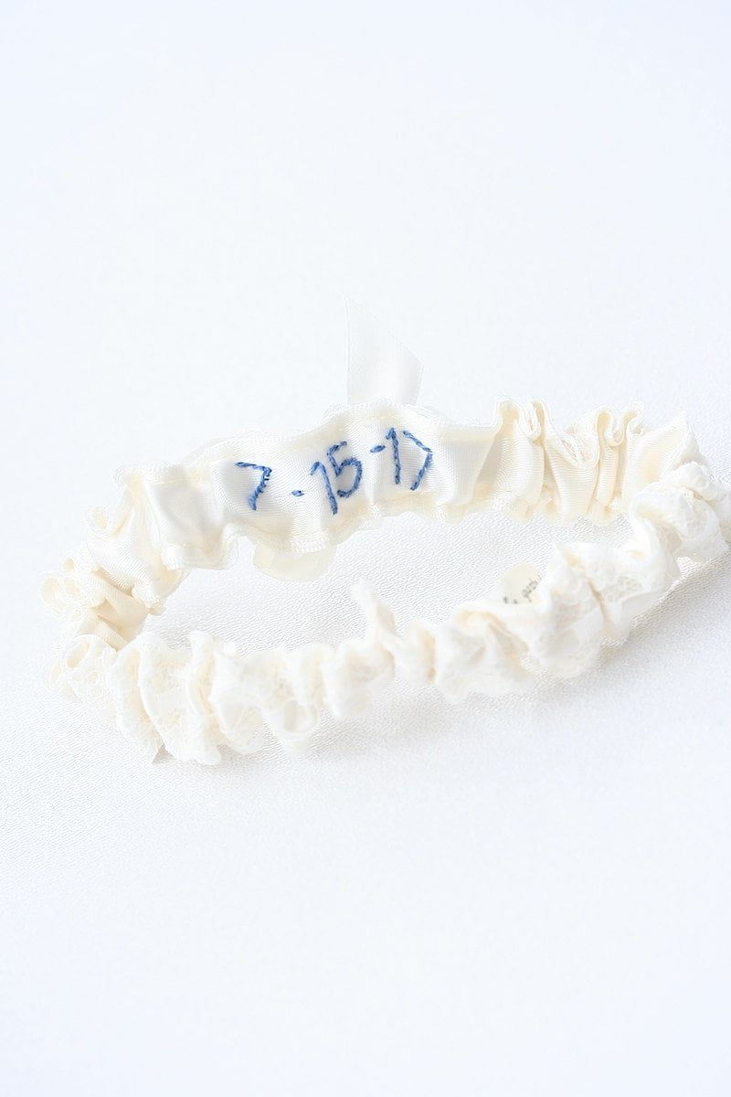 Garter: Lace and Embroidered With Wedding Date
