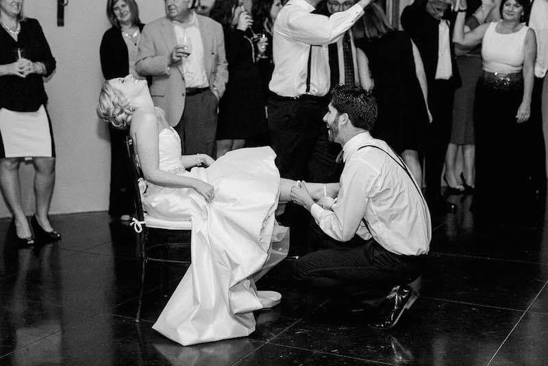 When Does the Garter Toss Happen? | The Garter Girl When Does the Garter Toss Happen? | The Garter Girl