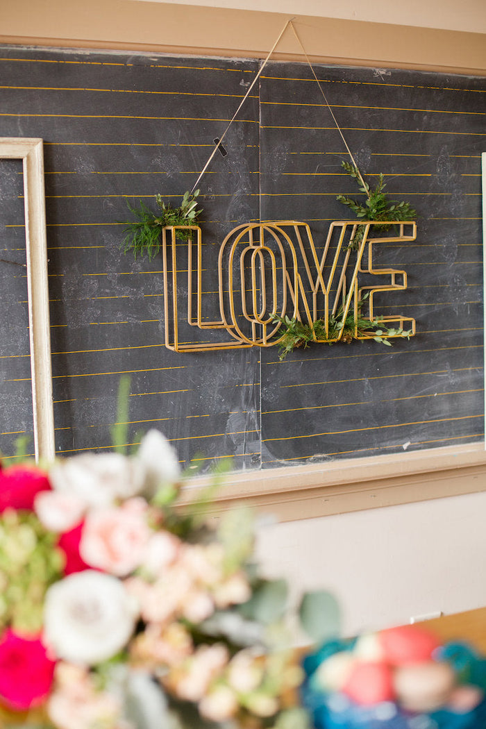 free tips for how to take care of your wedding guests