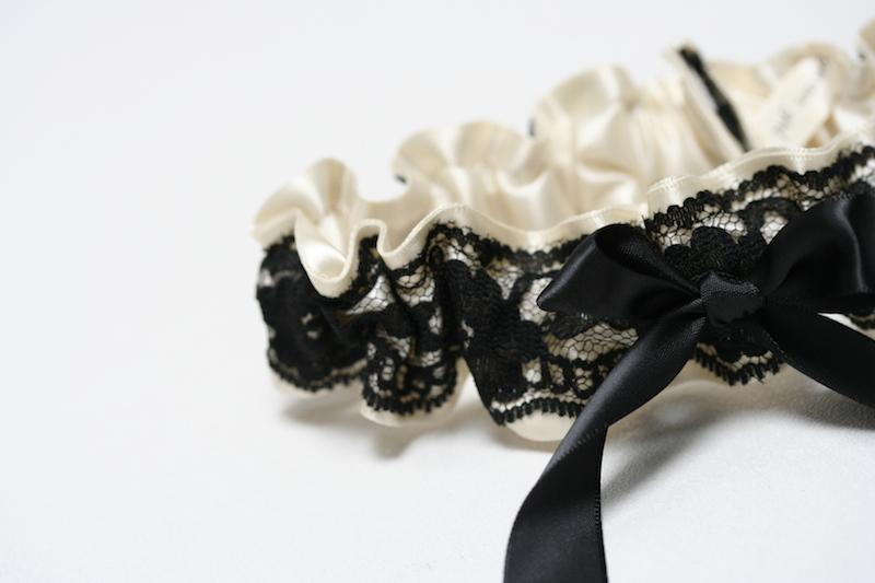 Ivory and Black Lace Garter