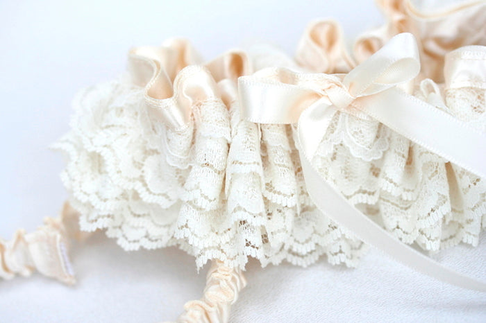 Custom Wedding Garter: Ivory Lace Ruffles