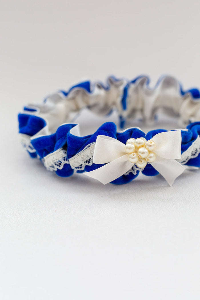 velvet wedding garter with lace and pearls