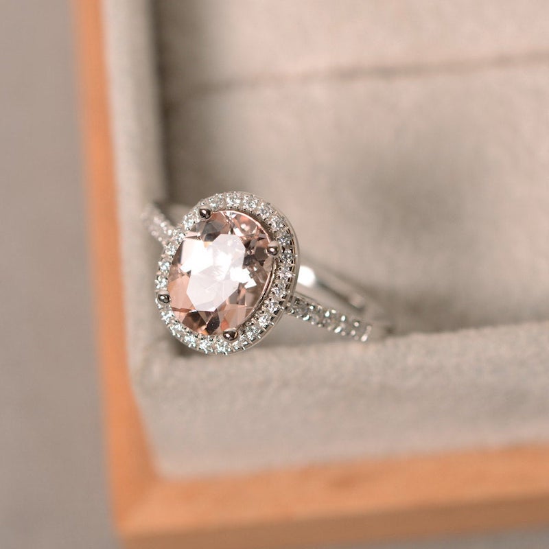 unique and vintage engagement rings