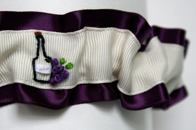 Custom Garter Spotlight: Wine & Grapes