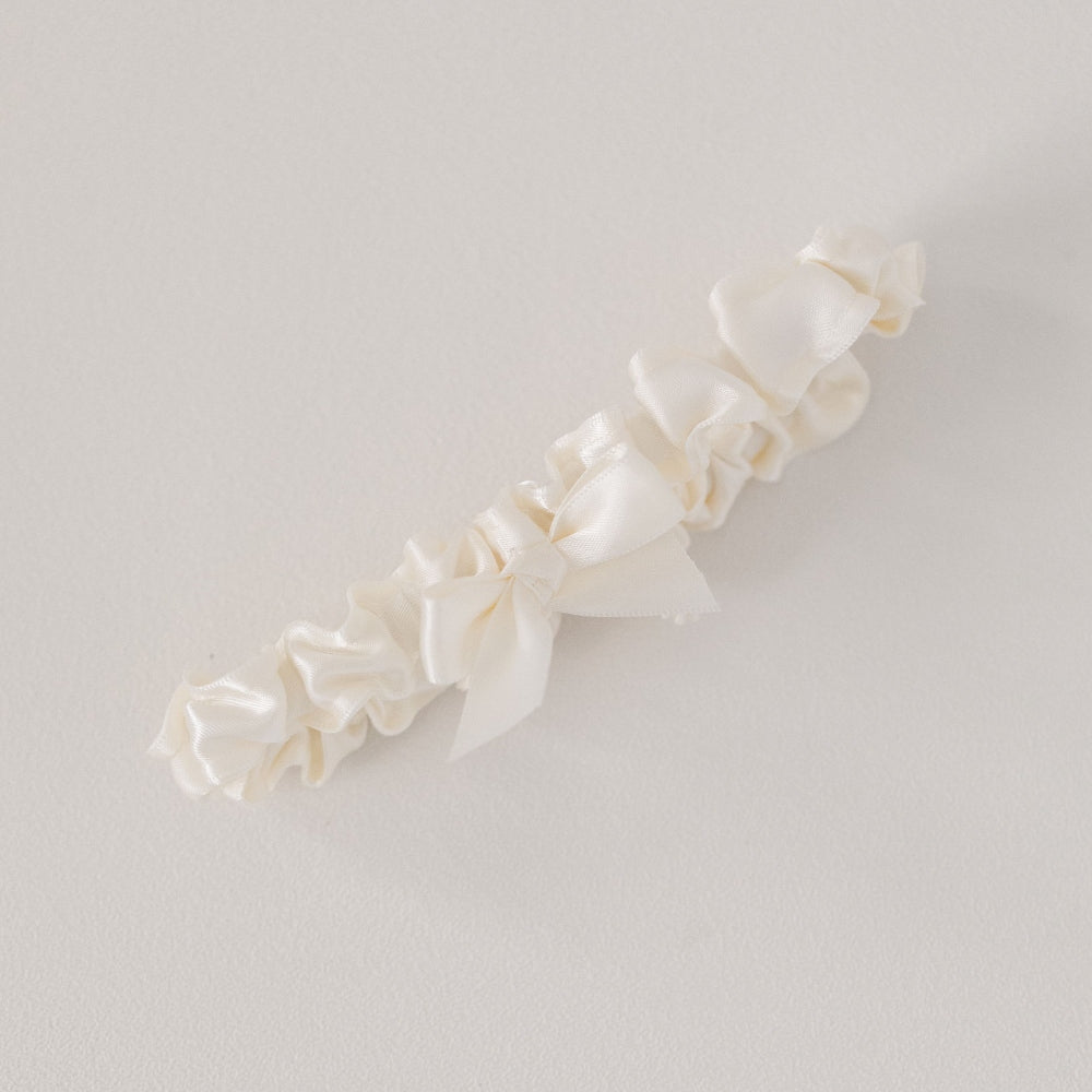 Tossing Wedding Garters