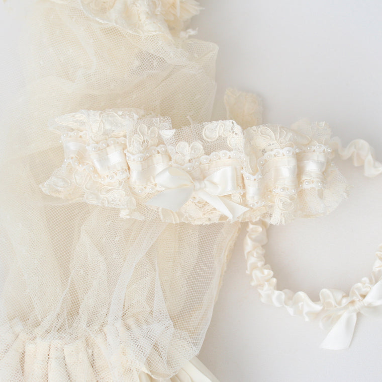 garter made from bride's mother's wedding dress by The Garter Girl