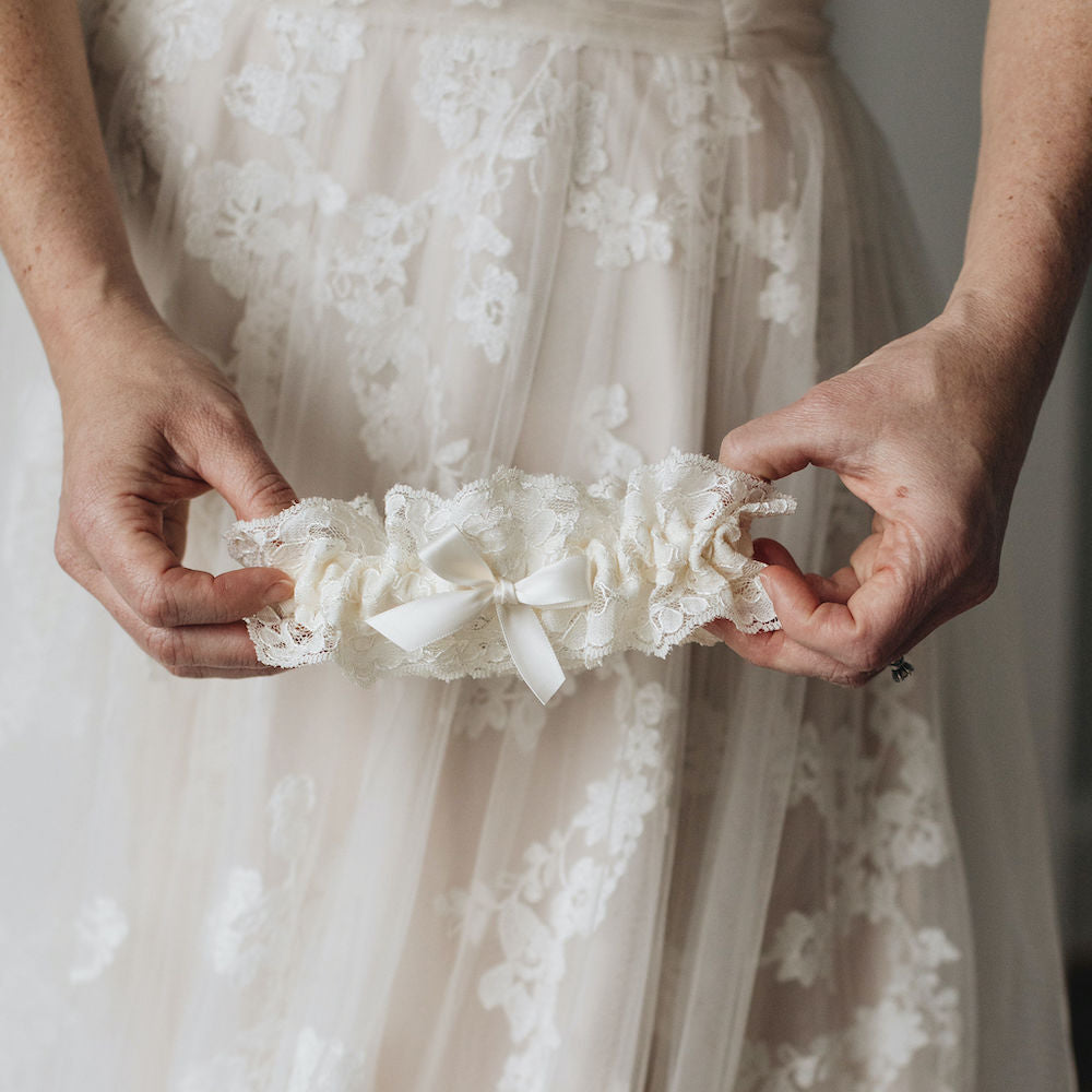 XS S M L XL PERSONALISED Ivory Lace Wedding Garter bride bridal