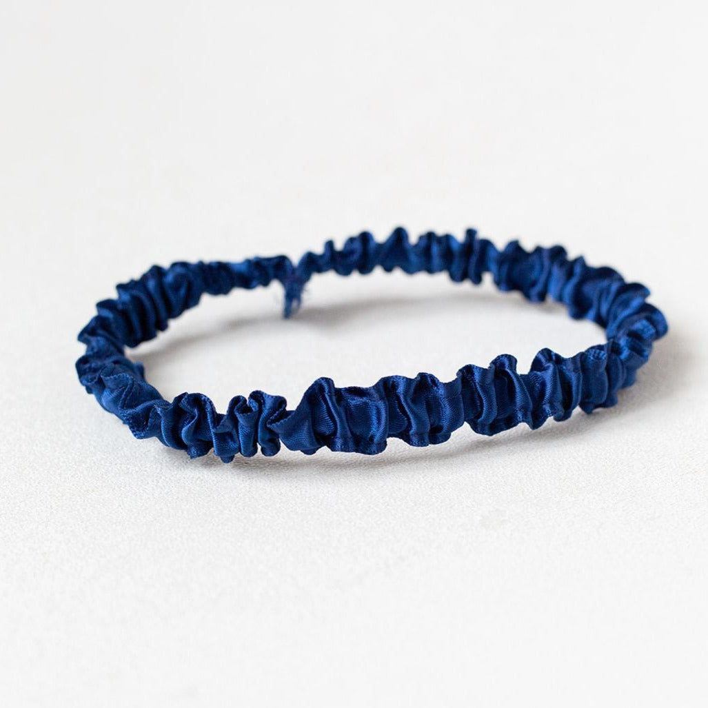 Tossing Wedding Garters