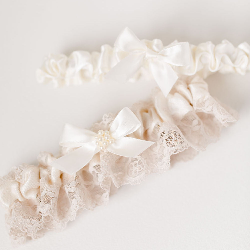 Custom Tossing Garter